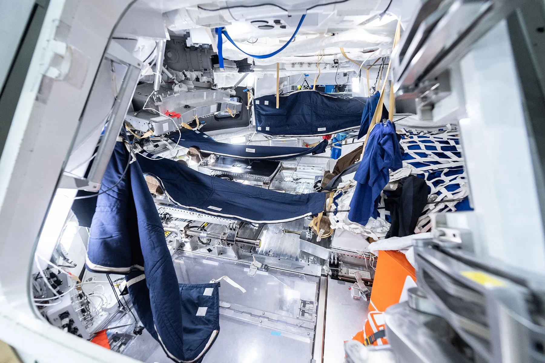 Orion MPCV — Crew Living Quarters