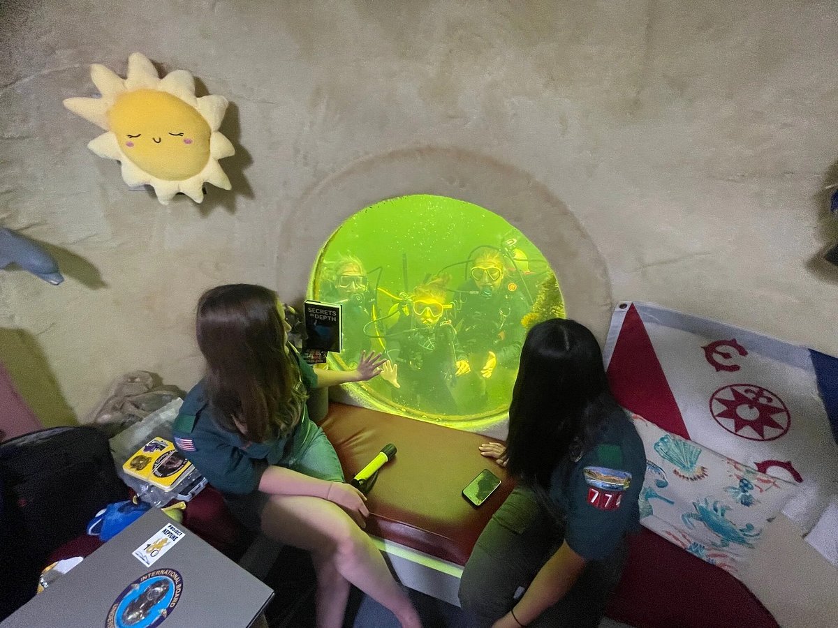 Jules' Undersea Lodge — Jules' Undersea Lodge
